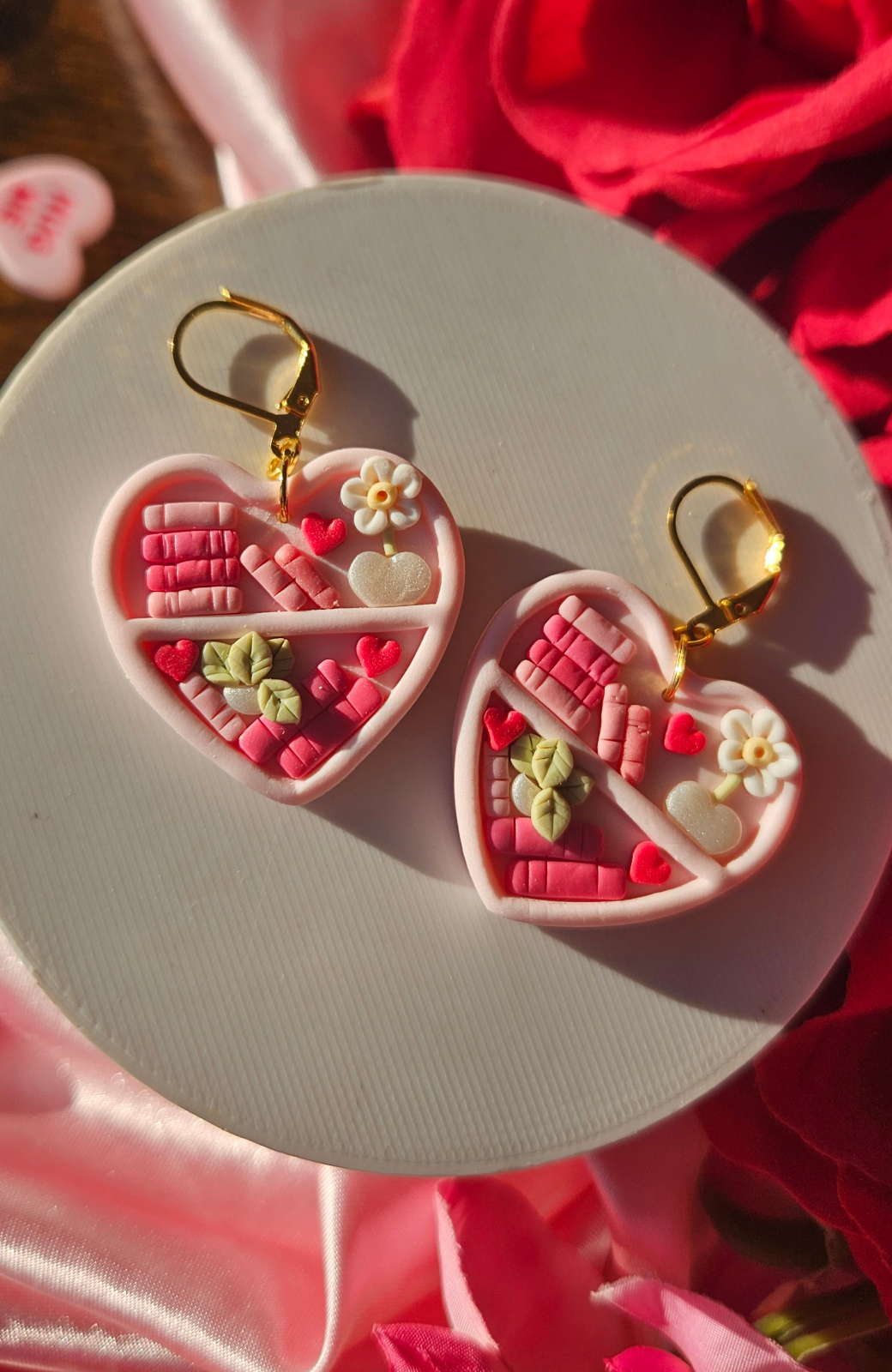Romance Heart Book Shelf Earrings | HF 27