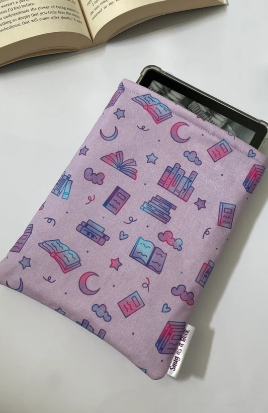 Book Lovers Kindle Sleeve